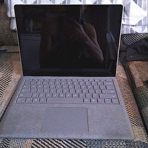 Microsoft surface 4 laptop, 13.5, Platinum